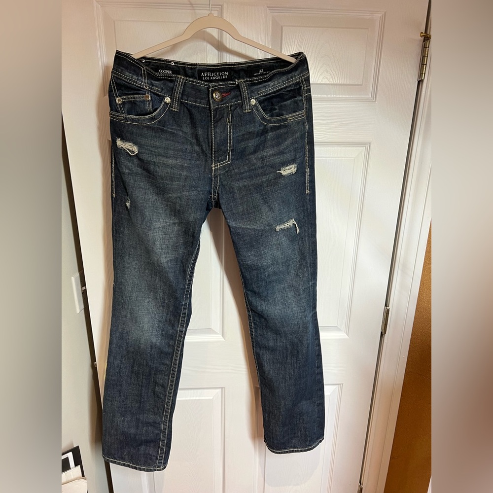 Affliction Cooper Relaxed Boot Fading Distressed Mens Jean’s SZ 33 like new